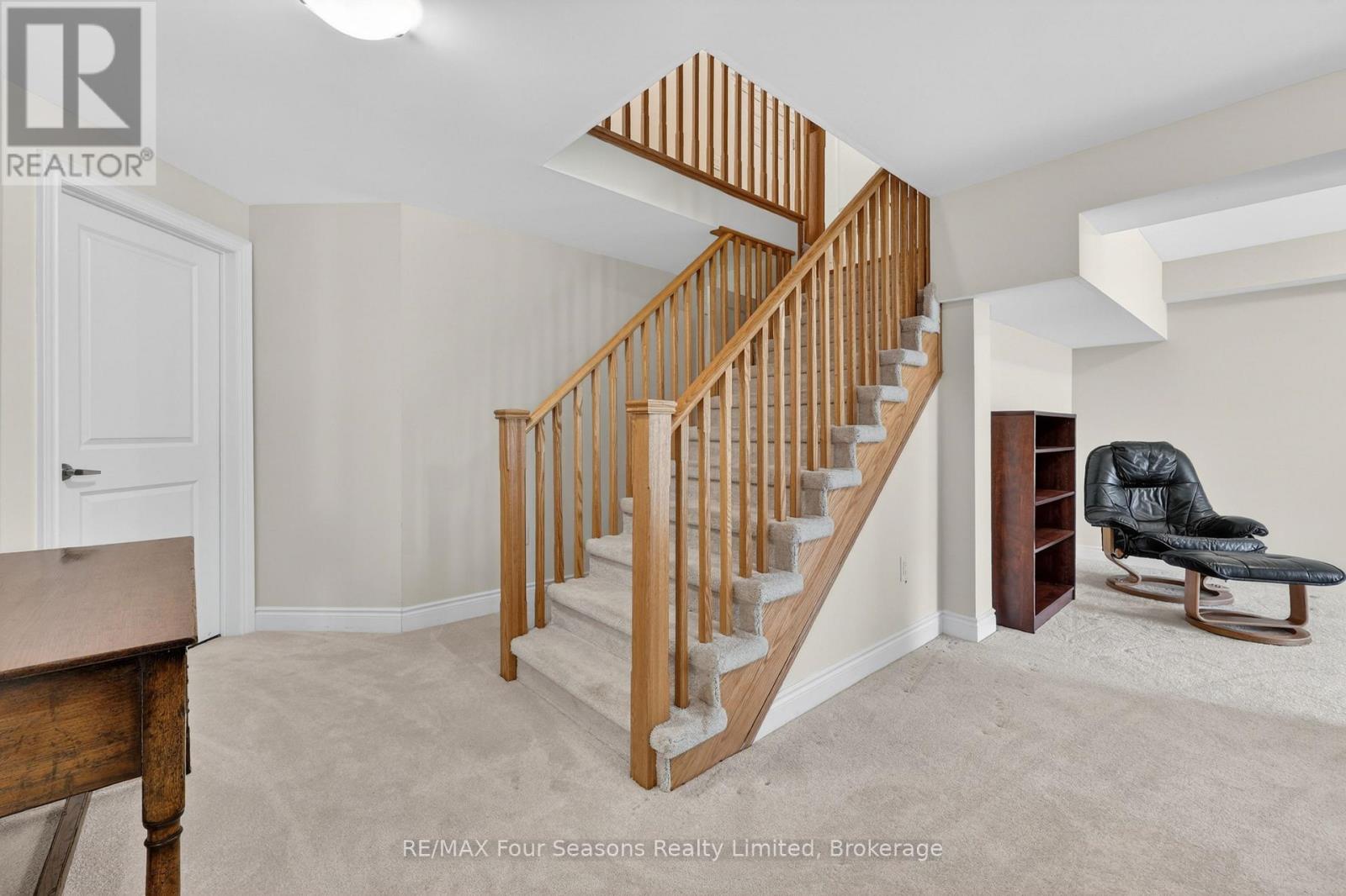 100 KARI CRESCENT - Image 23