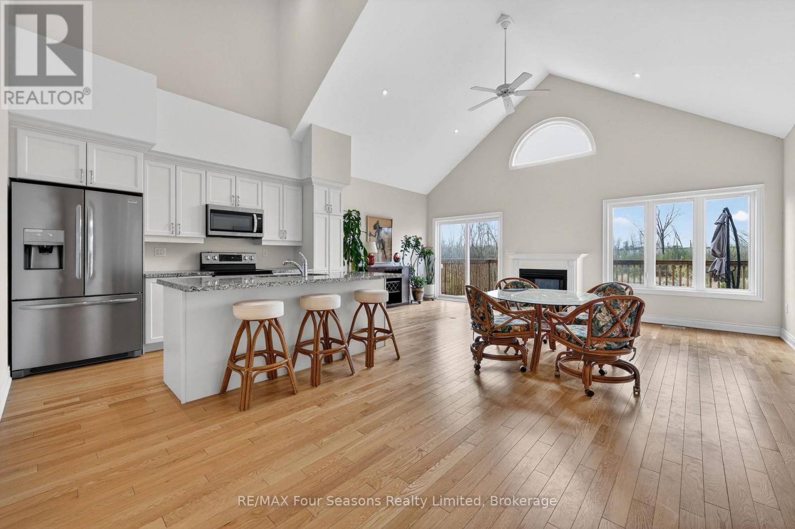 100 KARI CRESCENT - Image 3