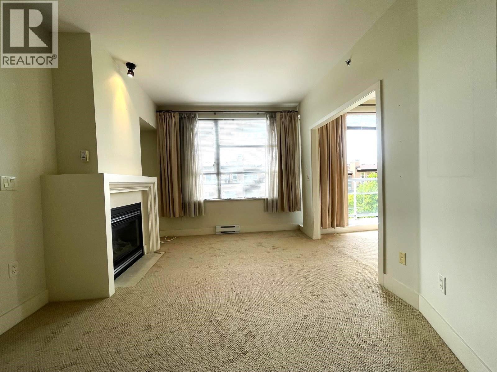 404 2655 CRANBERRY DRIVE — photo 3
