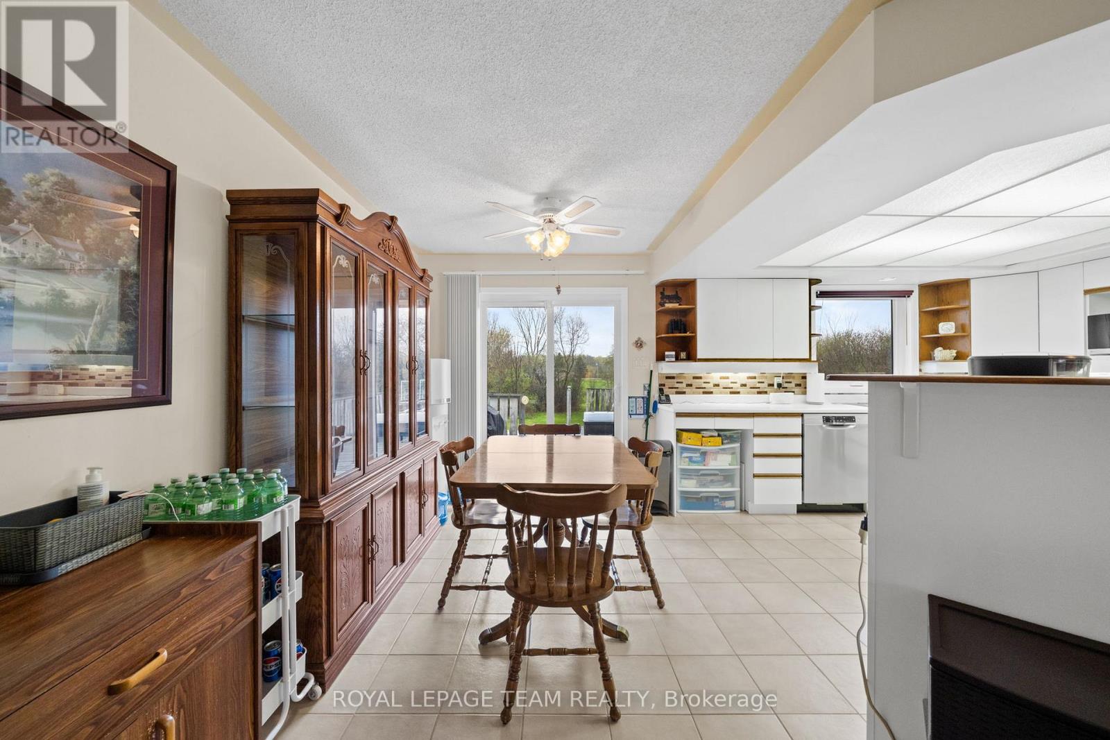134 TOROK DRIVE - 15