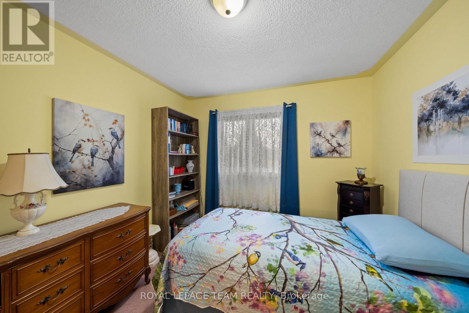 134 TOROK DRIVE - 26