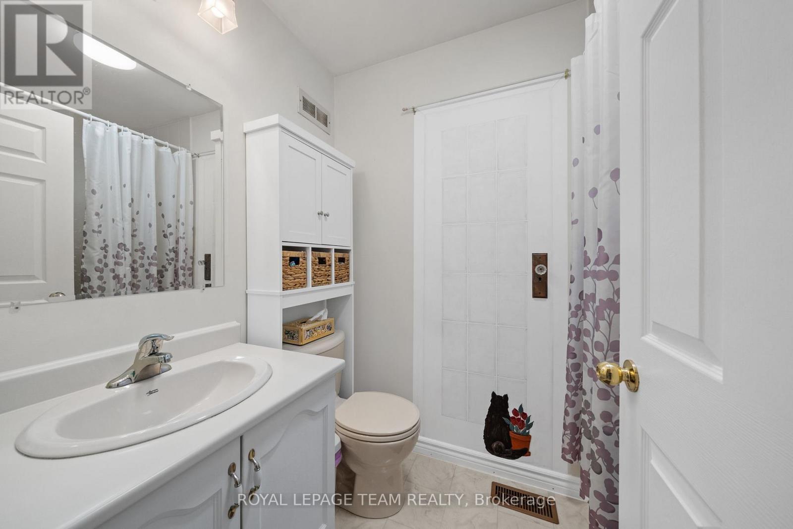 134 TOROK DRIVE - 27