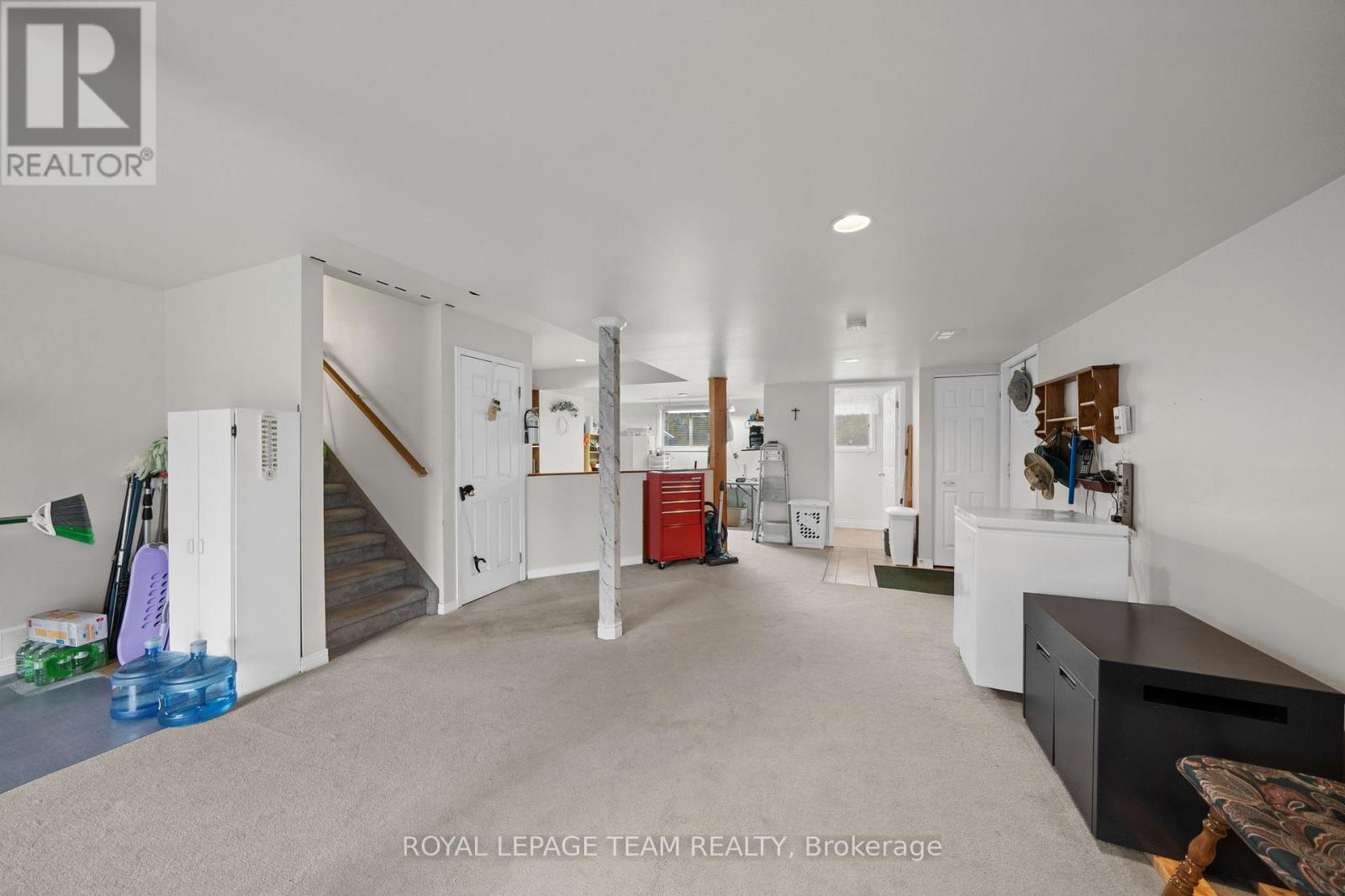134 TOROK DRIVE - 28