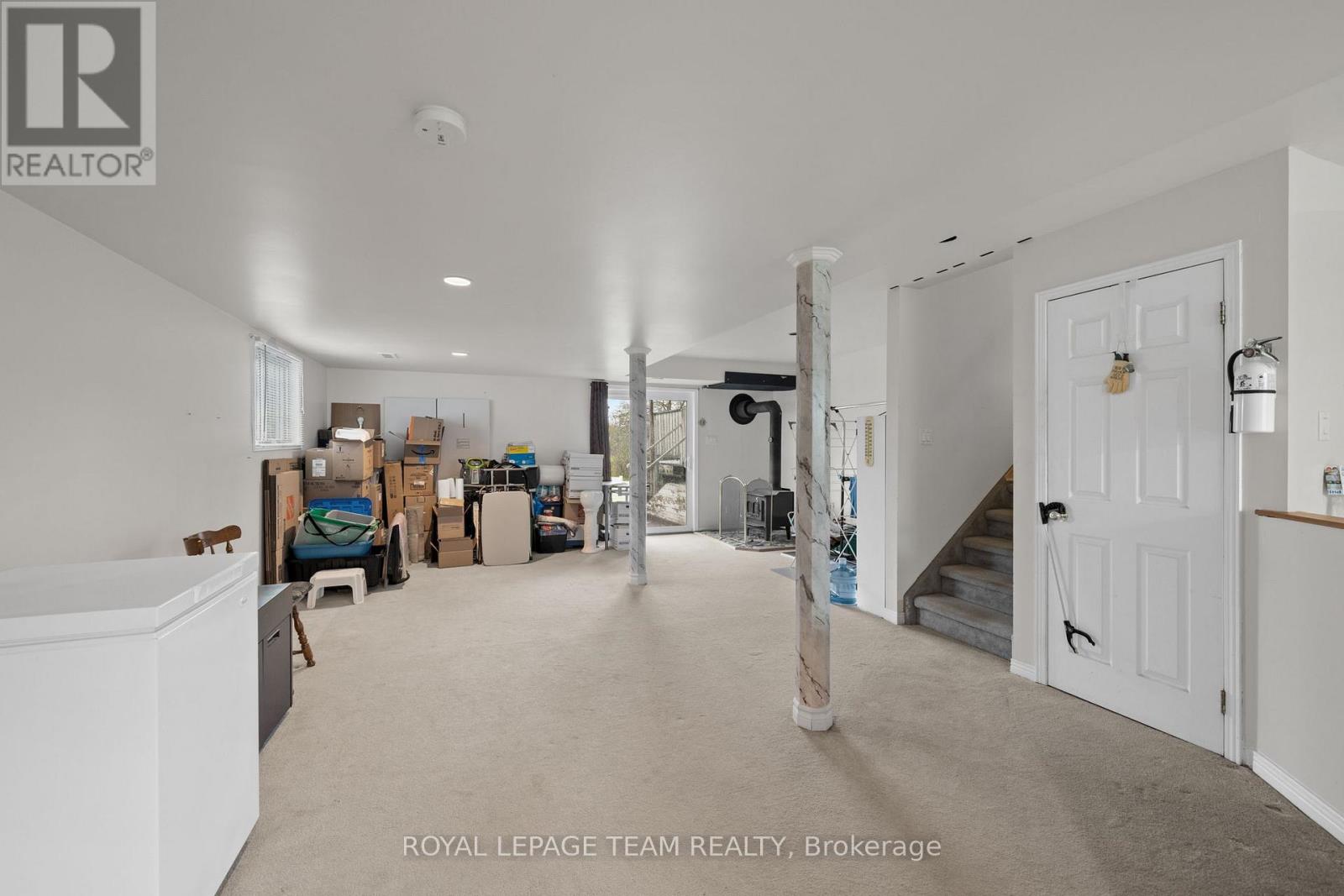 134 TOROK DRIVE - 29
