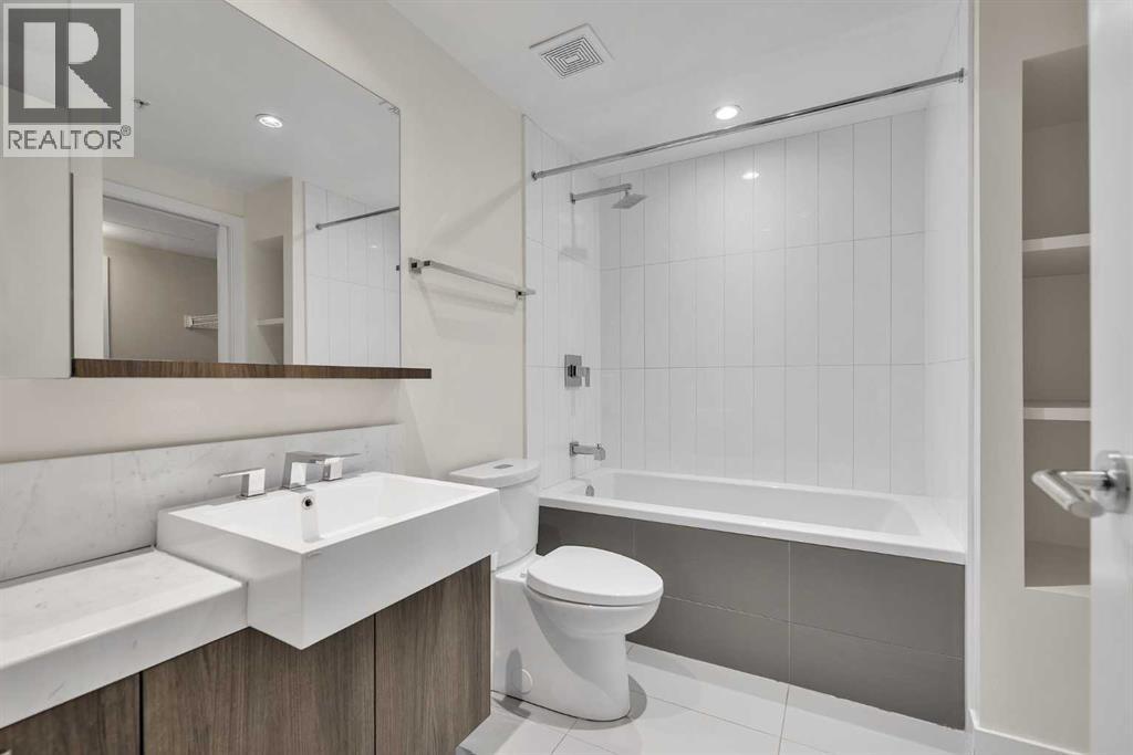 #815 626 14 Avenue SW - 17