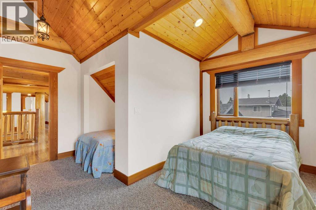 8 Oliver Avenue - 33