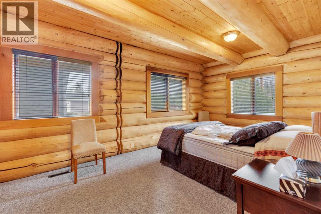 8 Oliver Avenue - 27