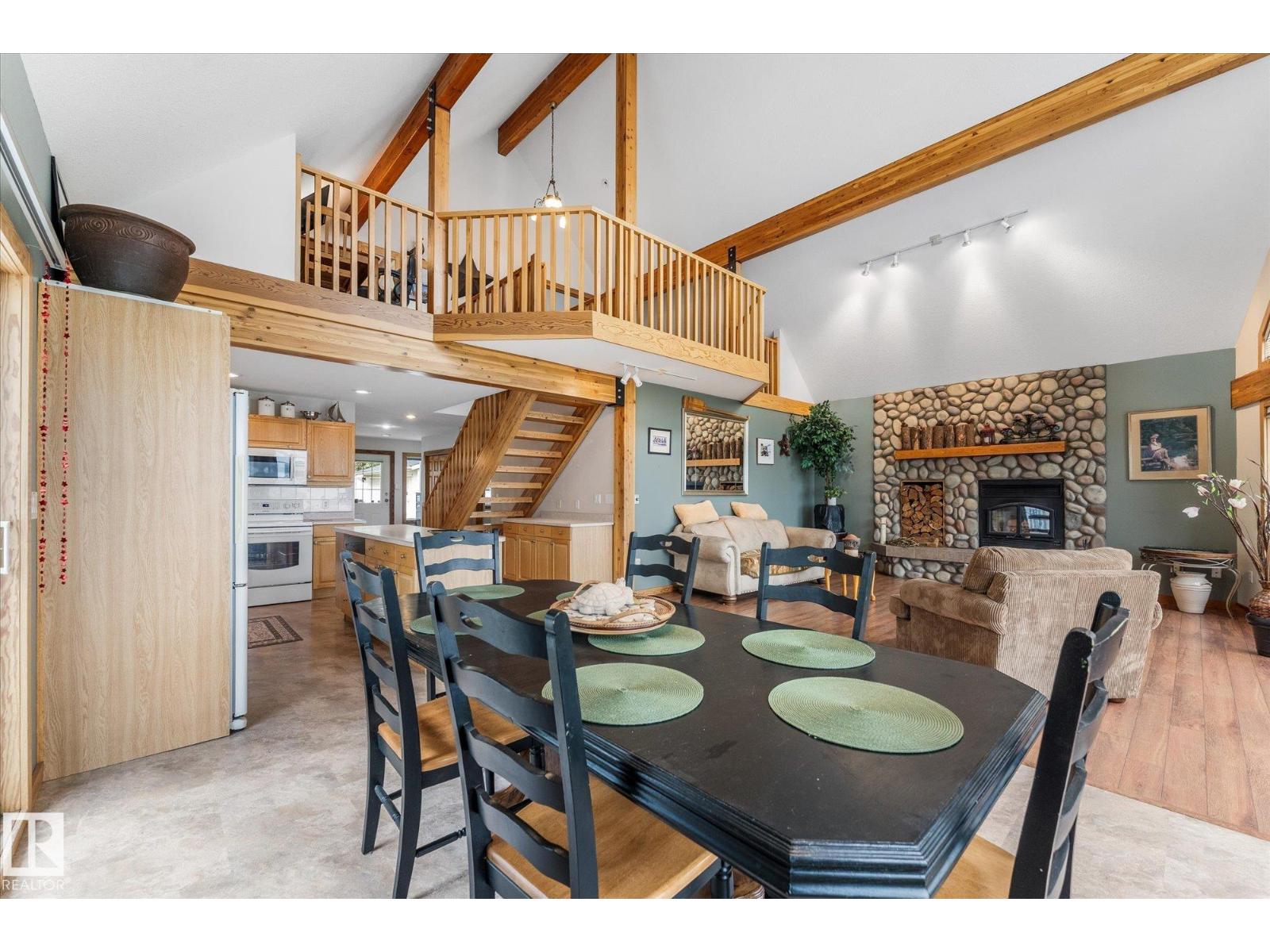 25 53123 HGHWAY 31, Rural Parkland County