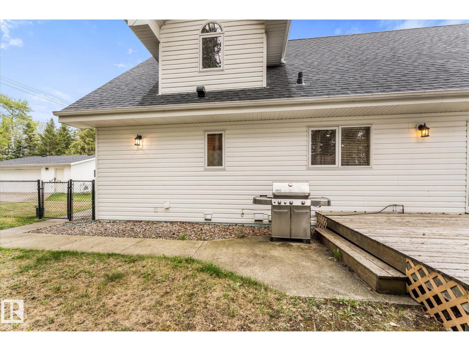 25 53123 HGHWAY 31, Rural Parkland County