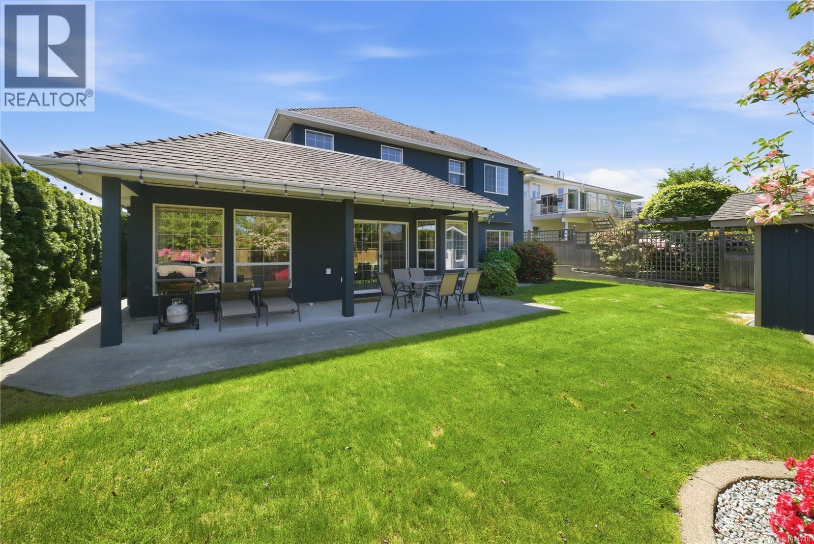 6258 McRobb Ave - 8