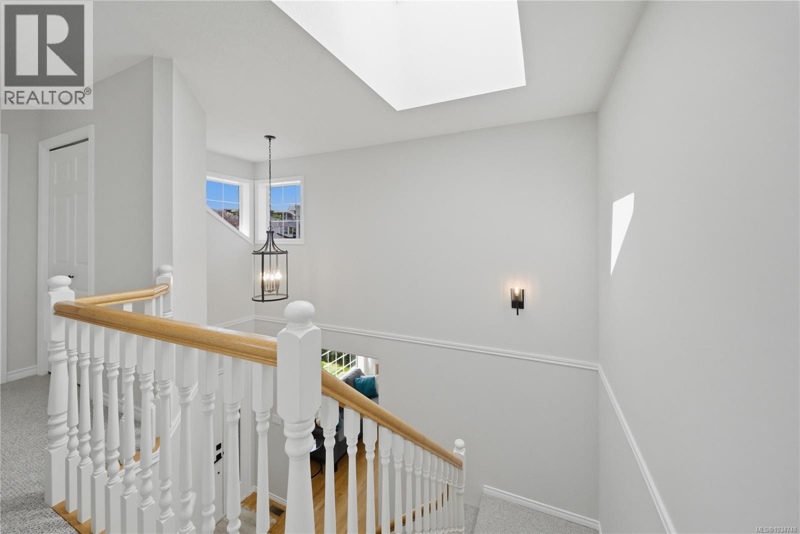 6258 McRobb Ave - 22