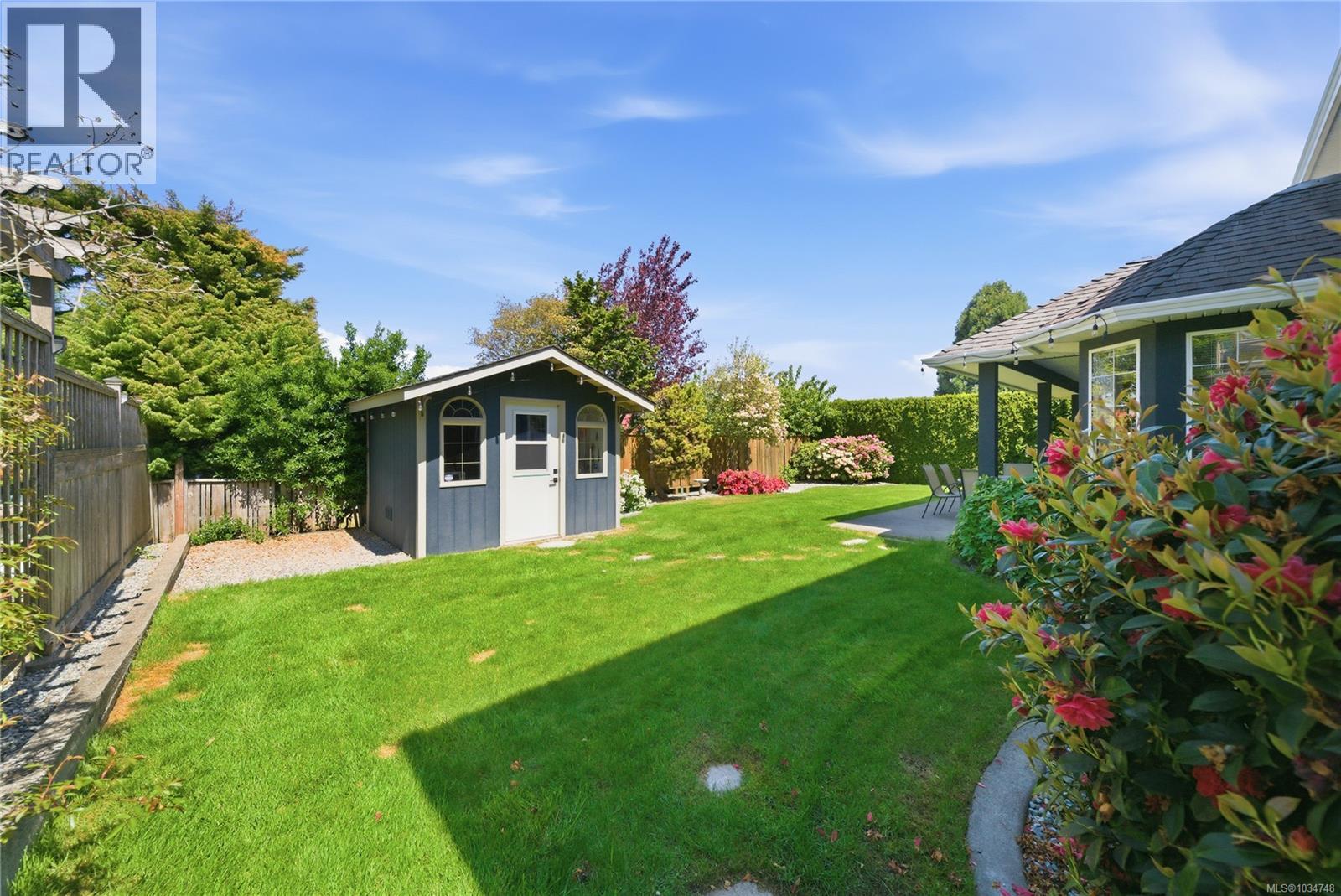 6258 McRobb Ave - 43