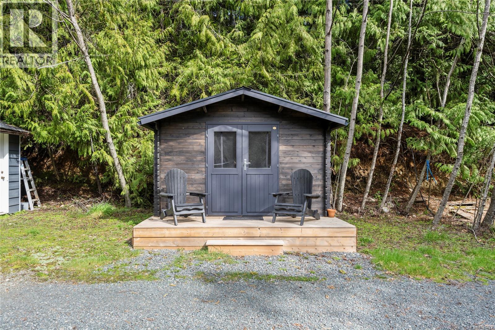 3470 Horne Lake Caves Rd - 7