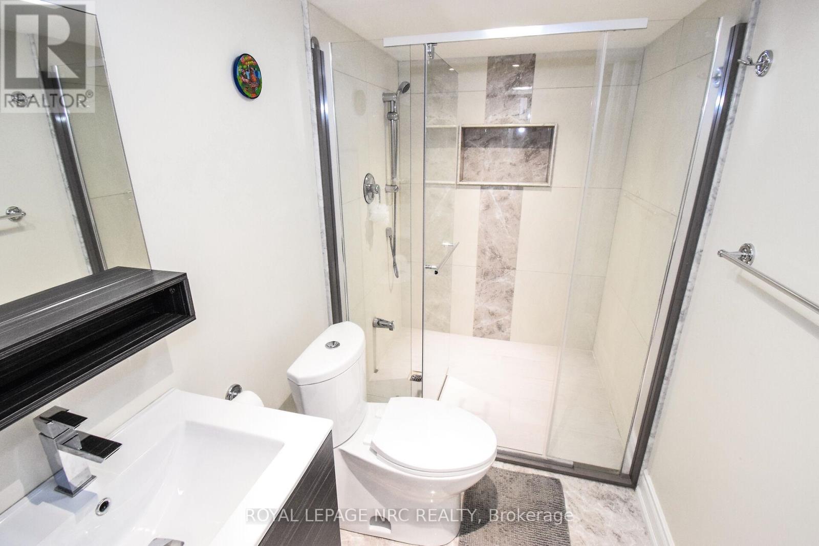 4343 CHEMONDA STREET - 43