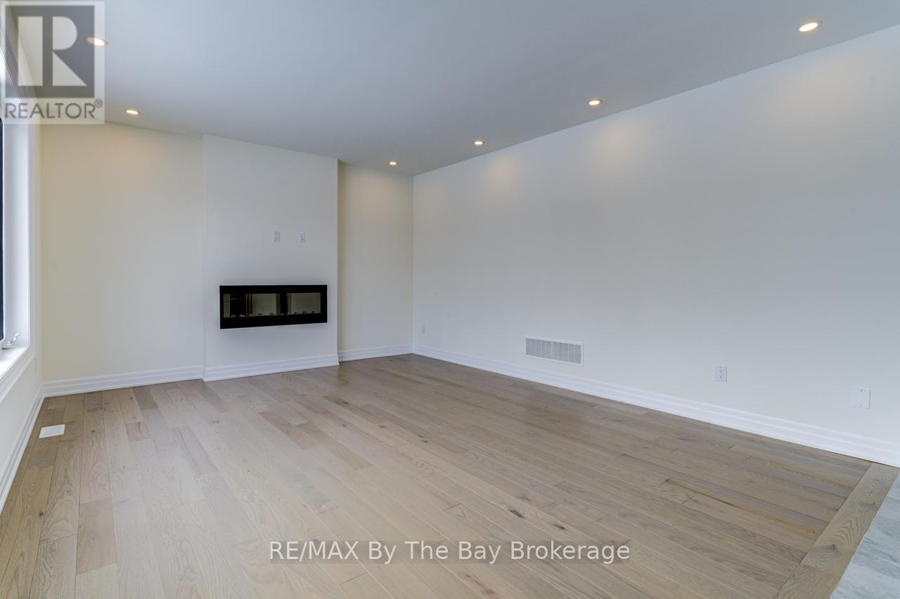 186 MAPLESIDE DRIVE - 15