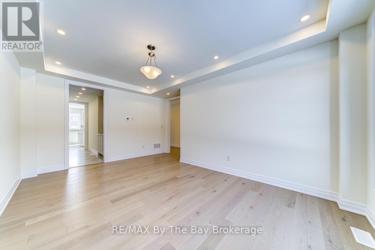 186 MAPLESIDE DRIVE - 5