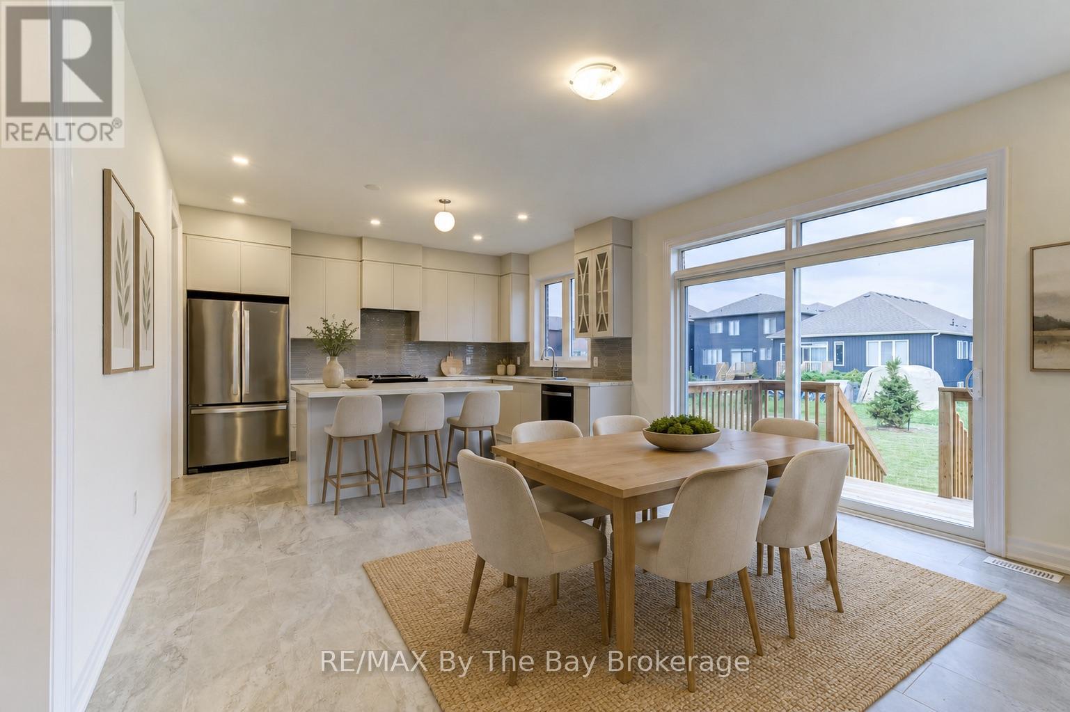 186 MAPLESIDE DRIVE - 7