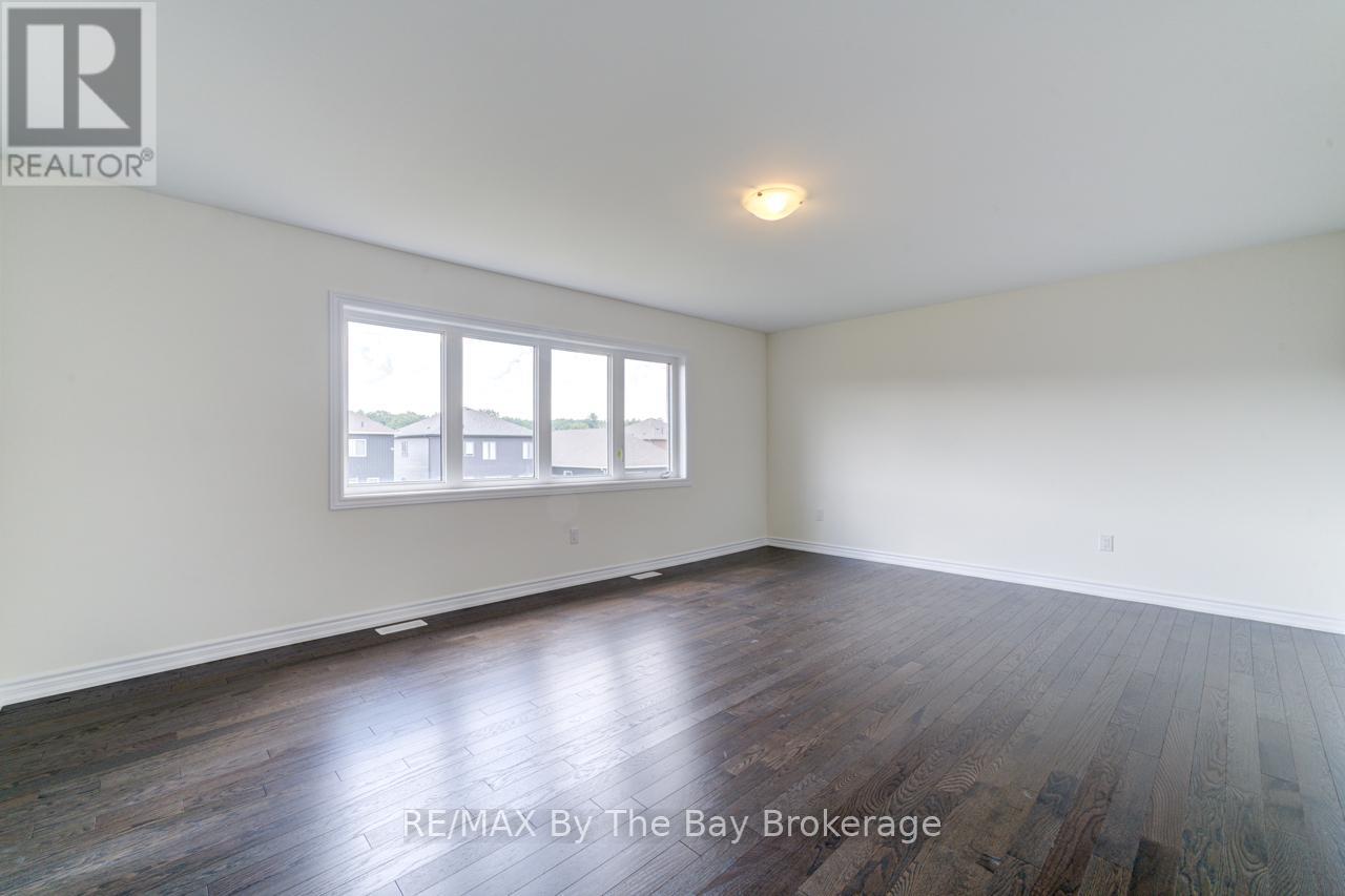 174 MAPLESIDE DRIVE - 24