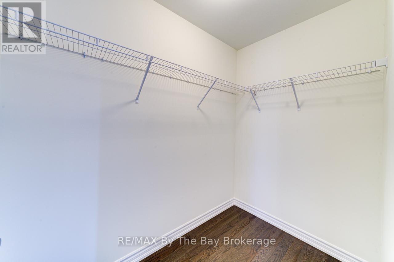 174 MAPLESIDE DRIVE - 27