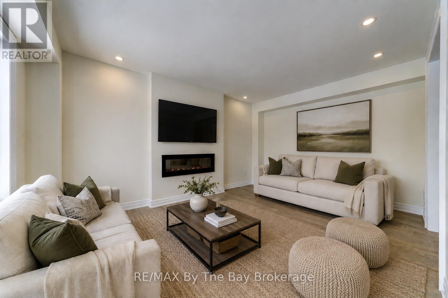 182 MAPLESIDE DRIVE - 12
