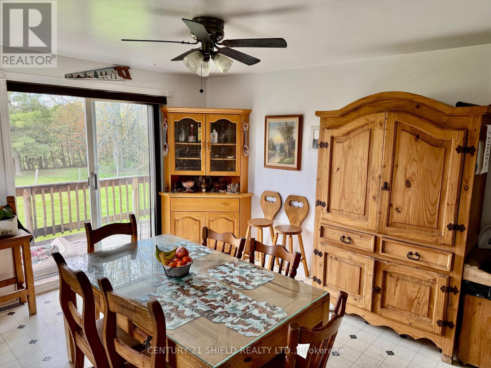 17637 ISLAND RD ROAD E - 18