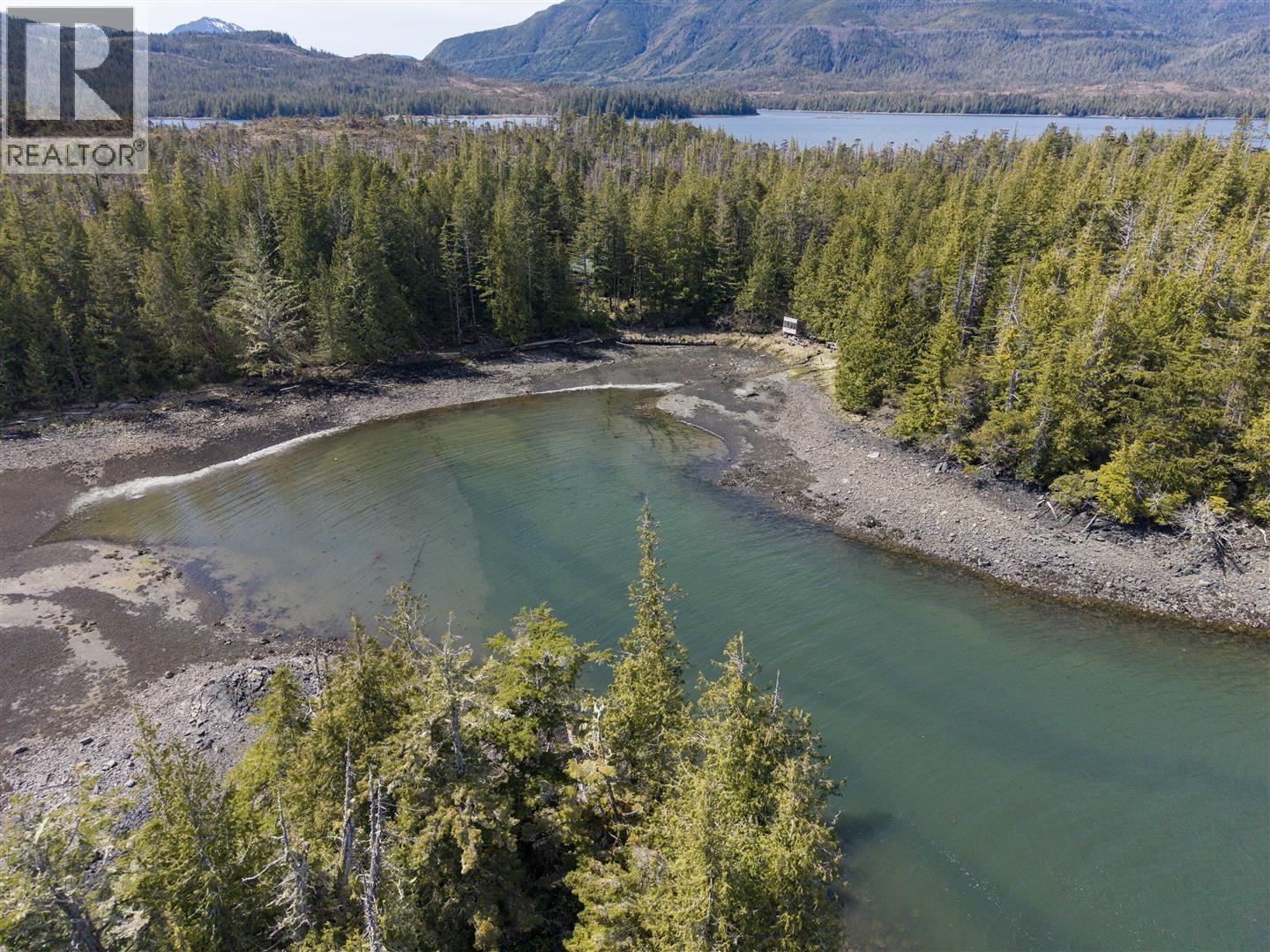 DL5489 LEWIS Island - photo 2