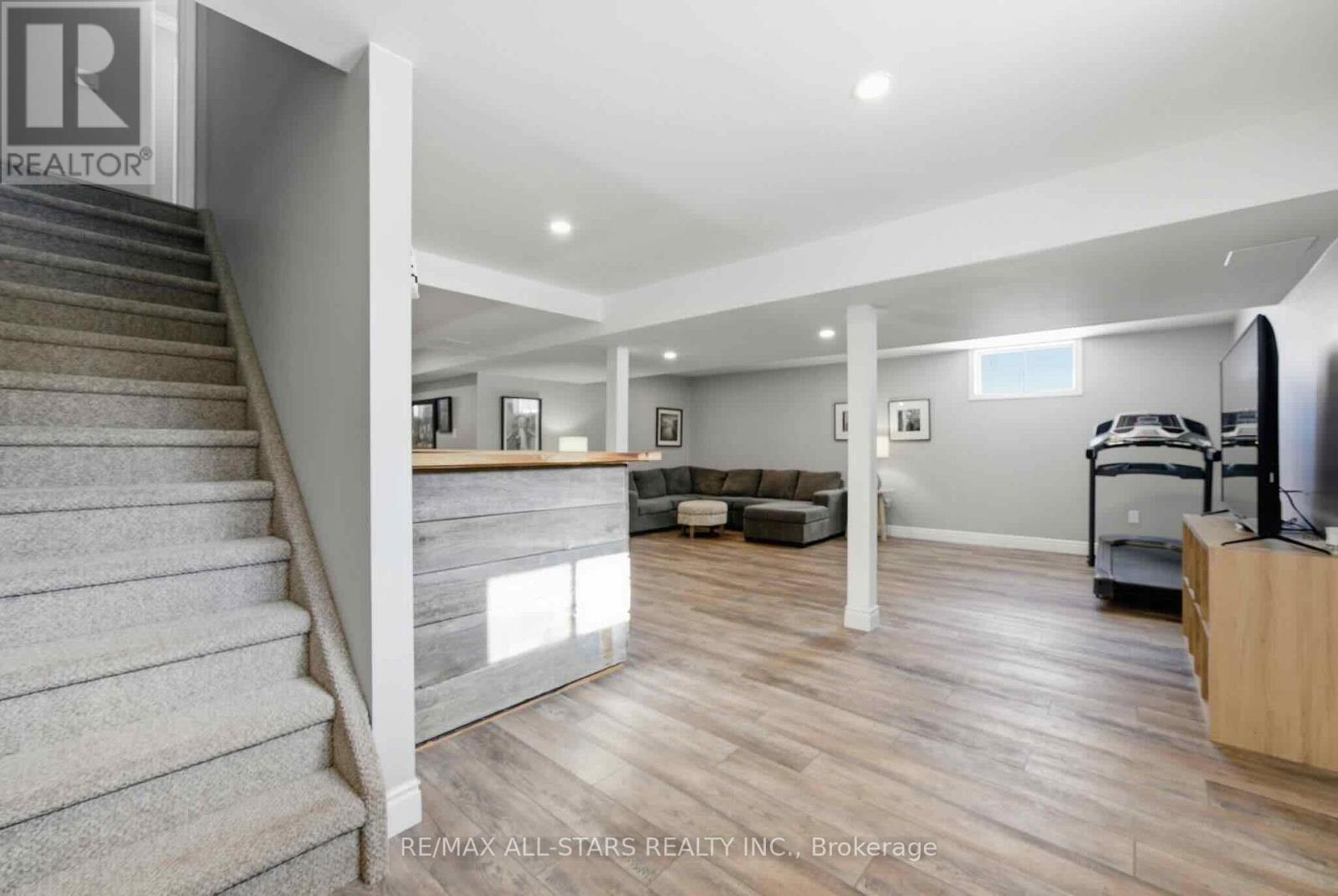257 PORT HOOVER ROAD - 25