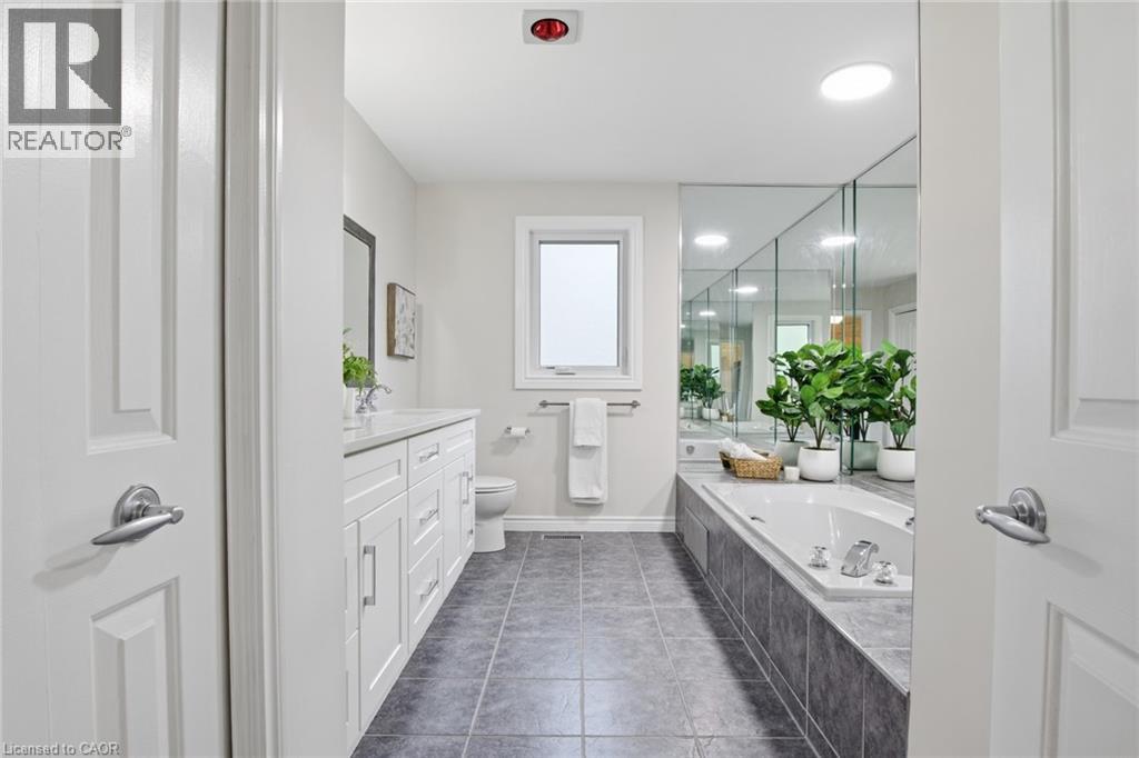 20 HUNTINGDALE Place W, Kitchener, Ontario, N2A3K6 — Photo 17