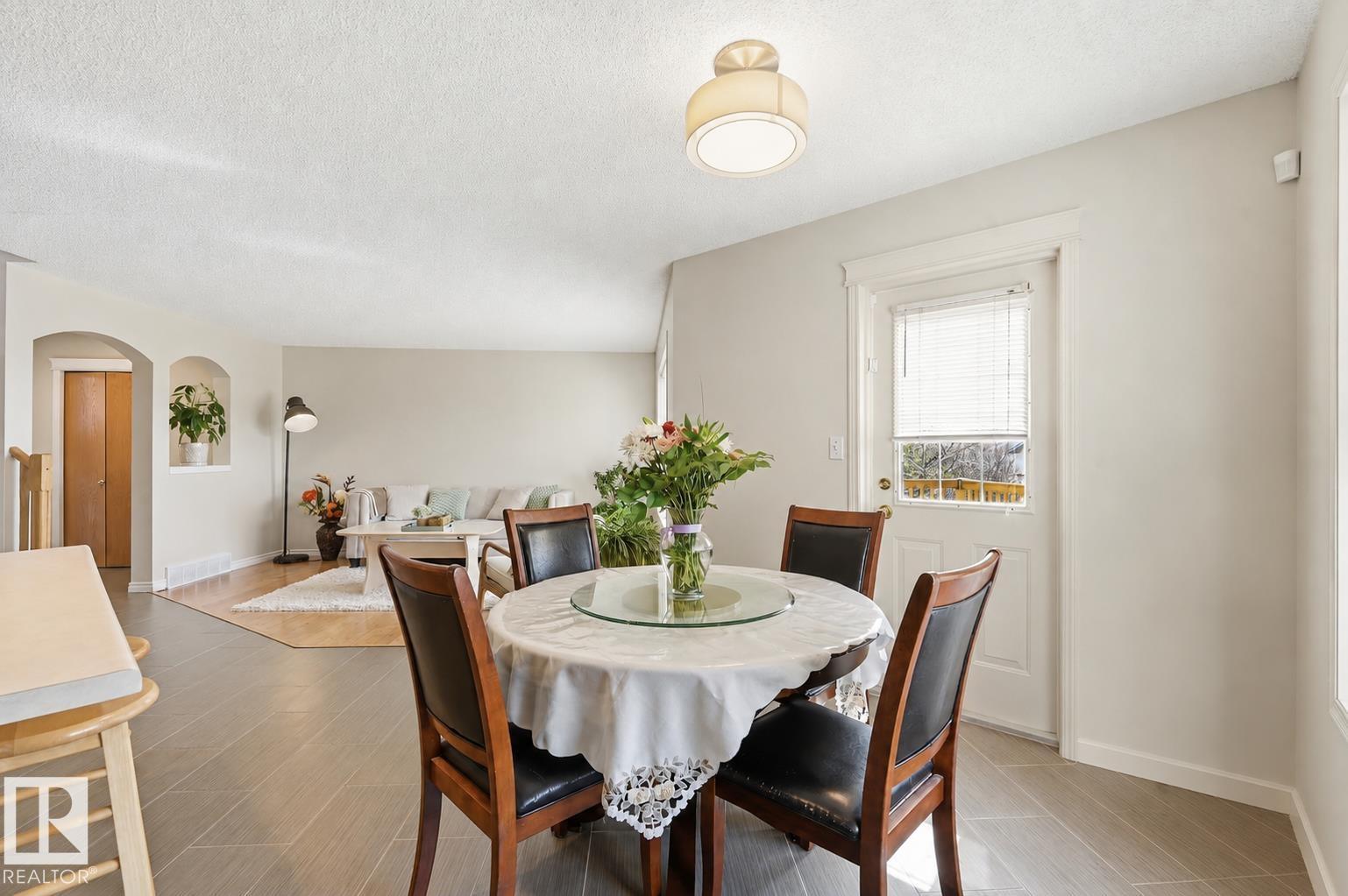4831 147 AV NW - 10
