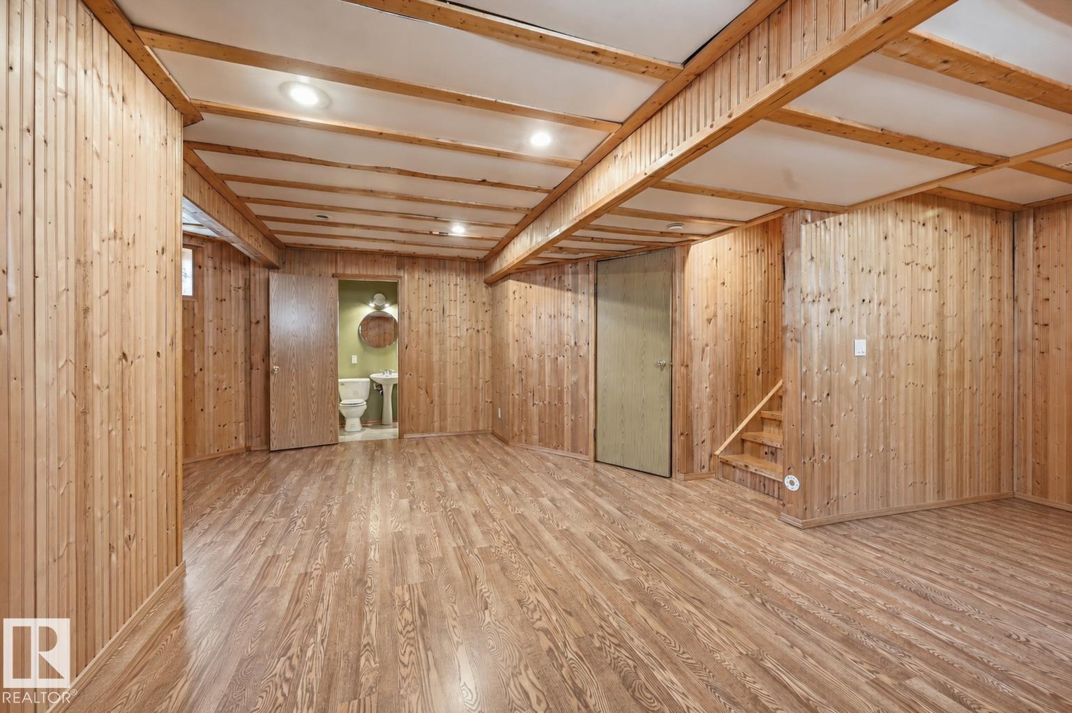 4831 147 AV NW - 36