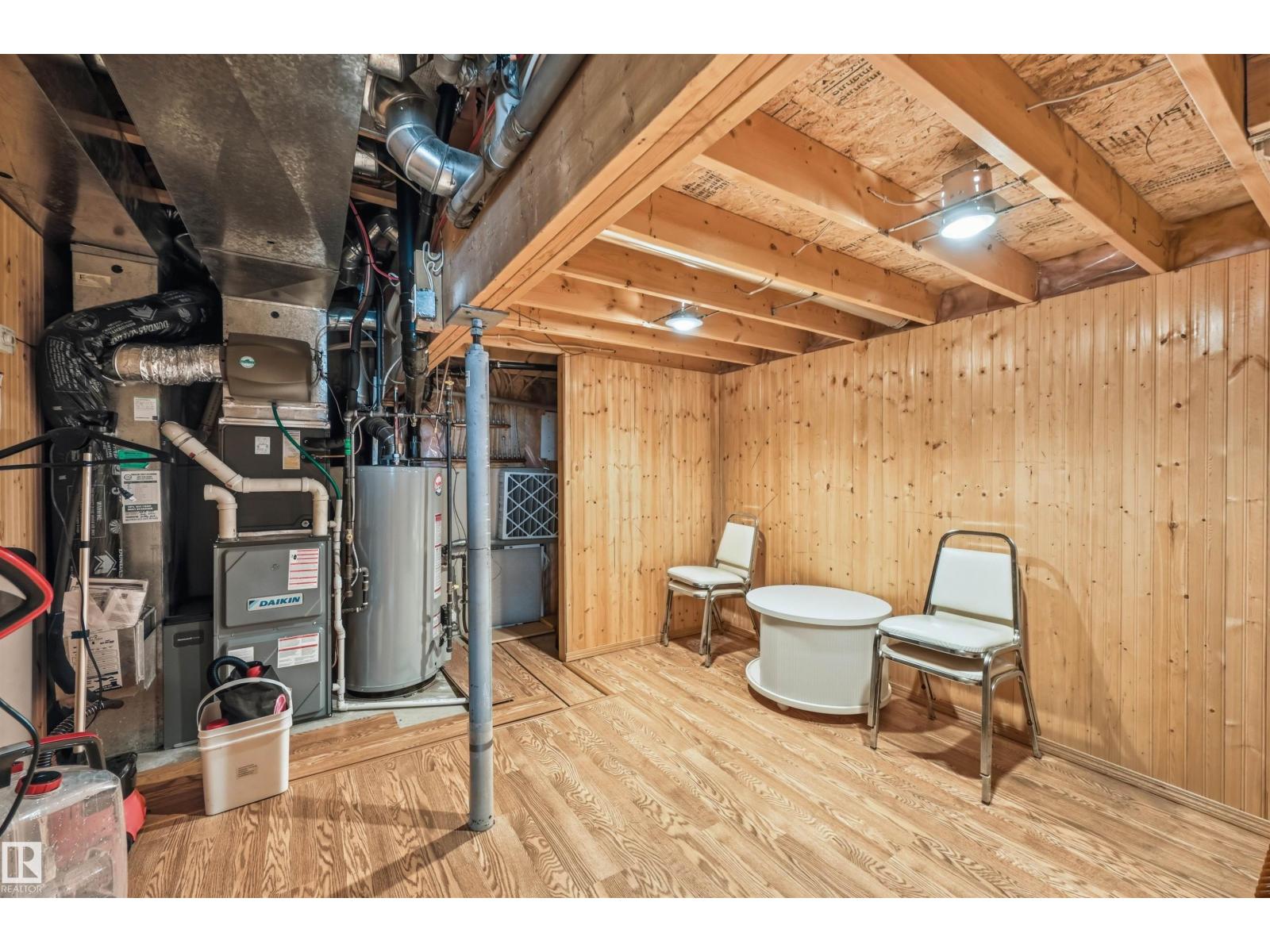 4831 147 AV NW - 40