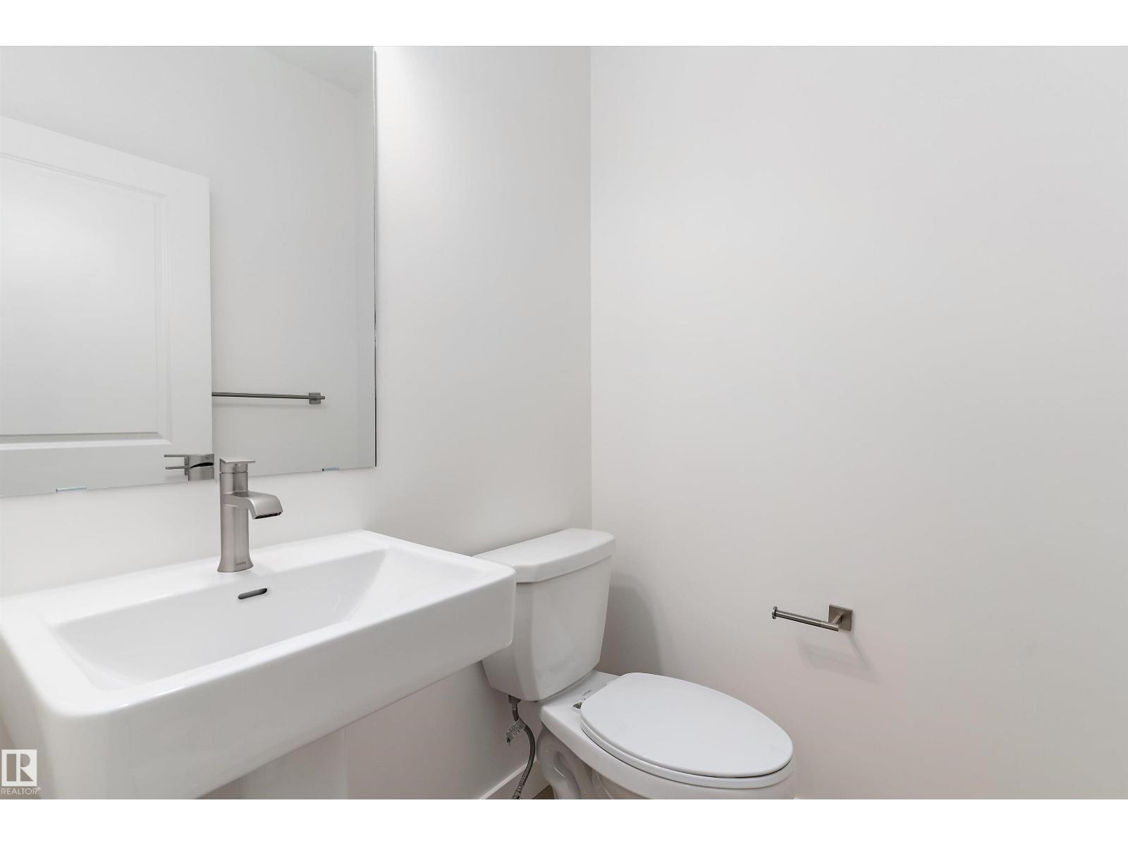 8536 183 AV NW - 4