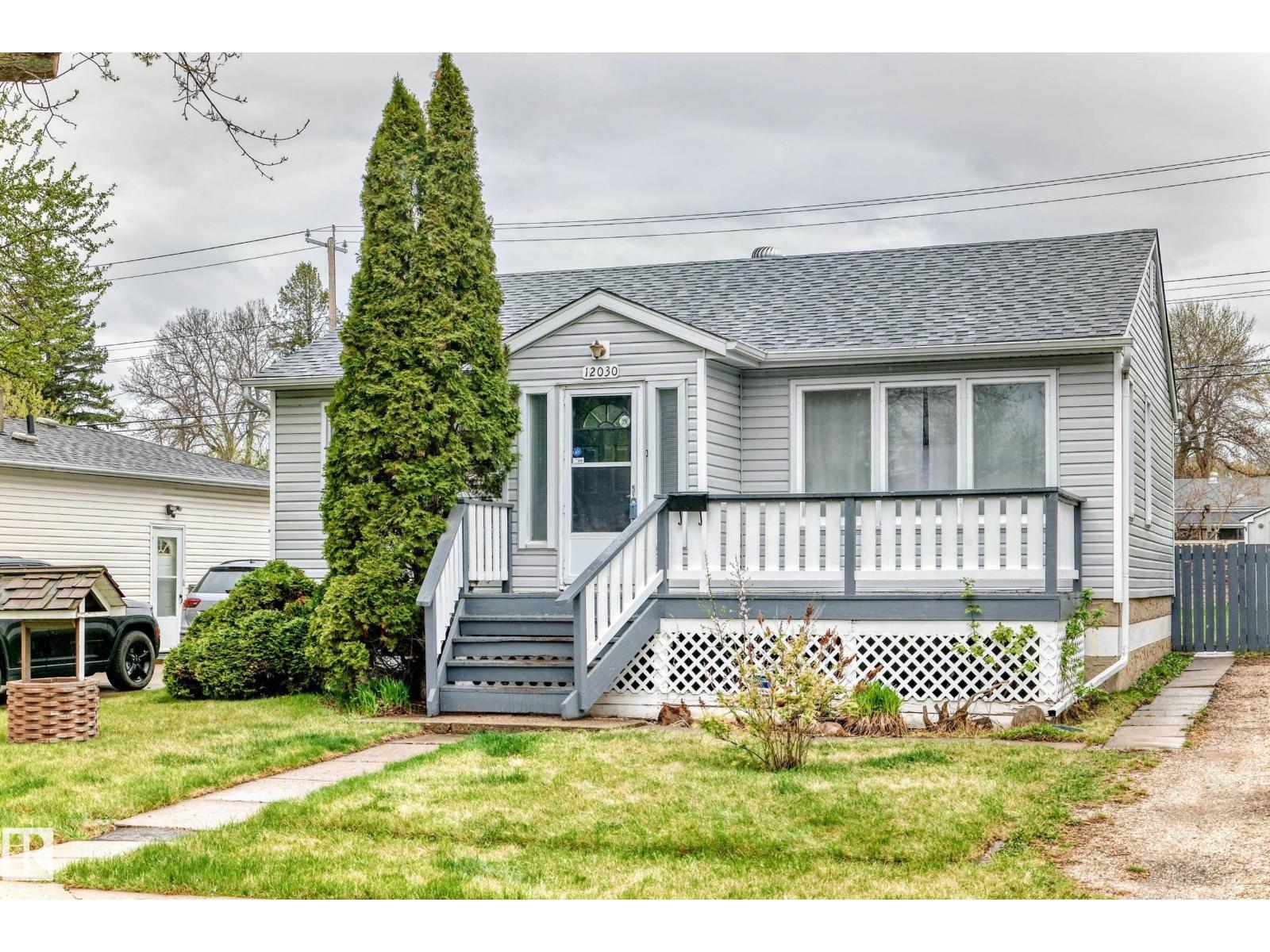 12030 48 ST NW - 50