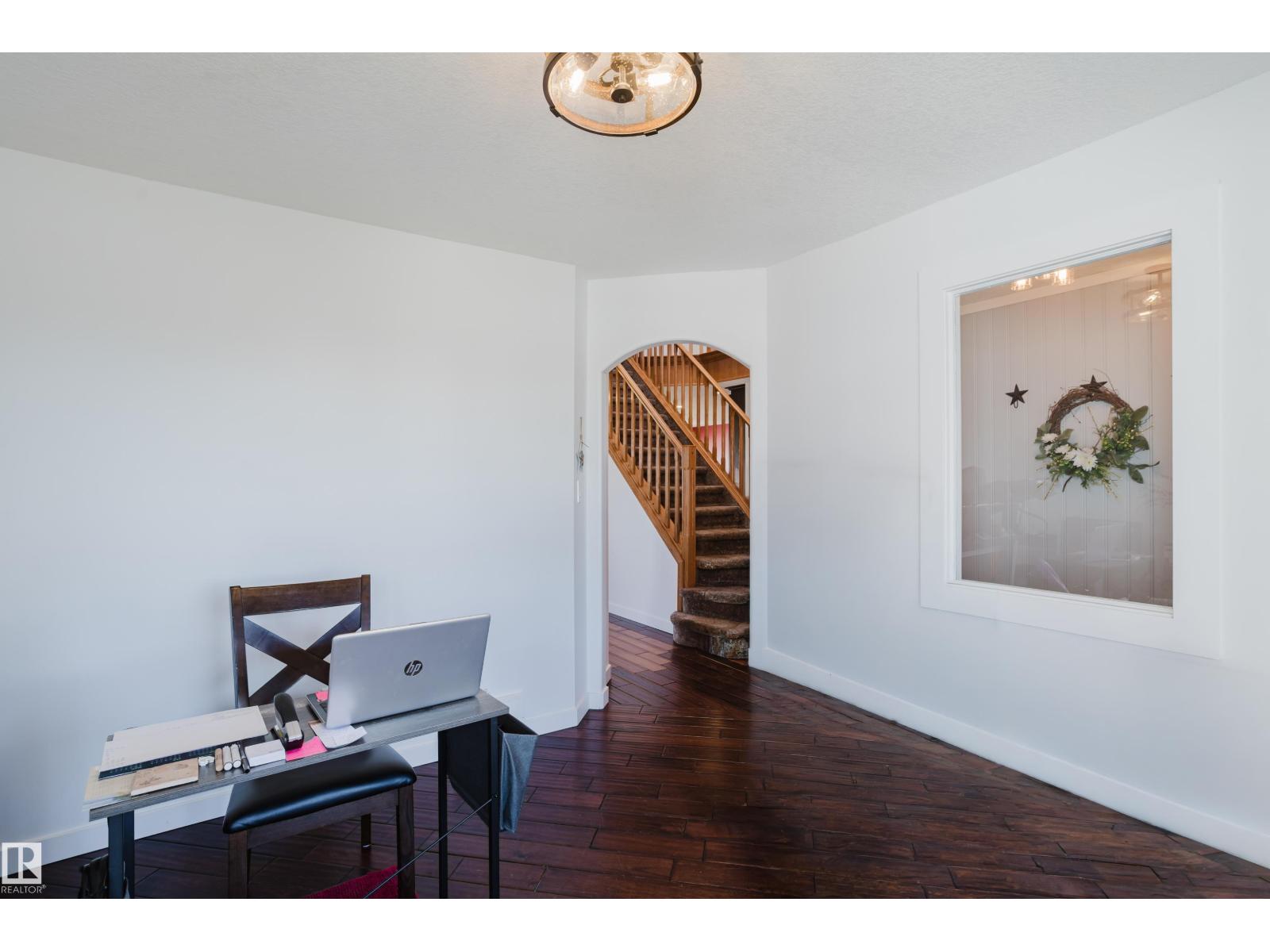 16620 81 ST NW - 21