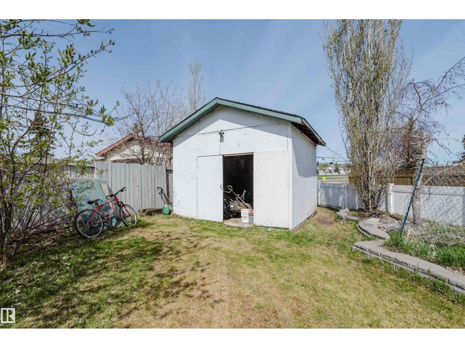 16620 81 ST NW - 67