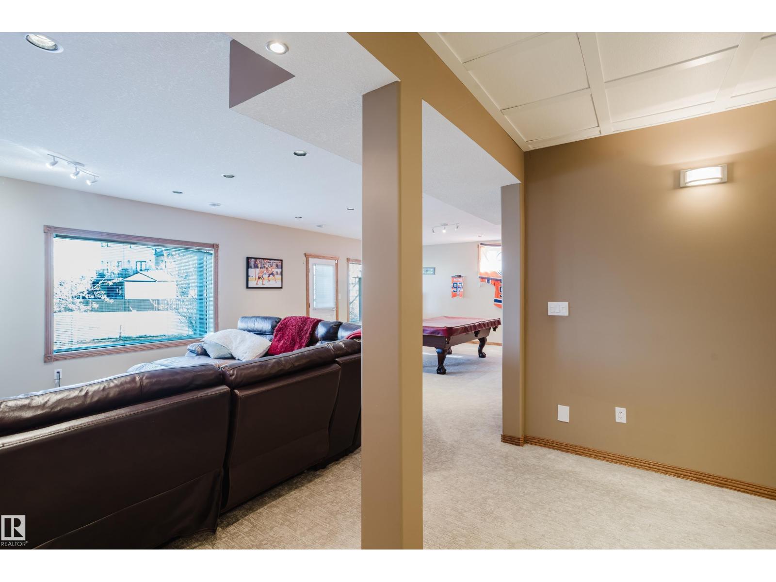 16620 81 ST NW - 52