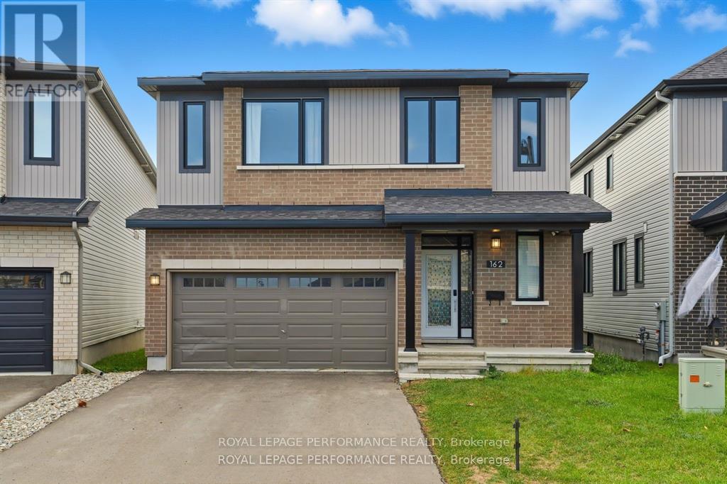 162 LUMEN PLACE - 1