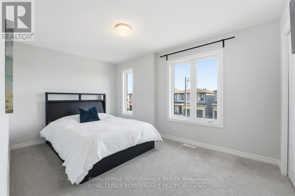 162 LUMEN PLACE - 33