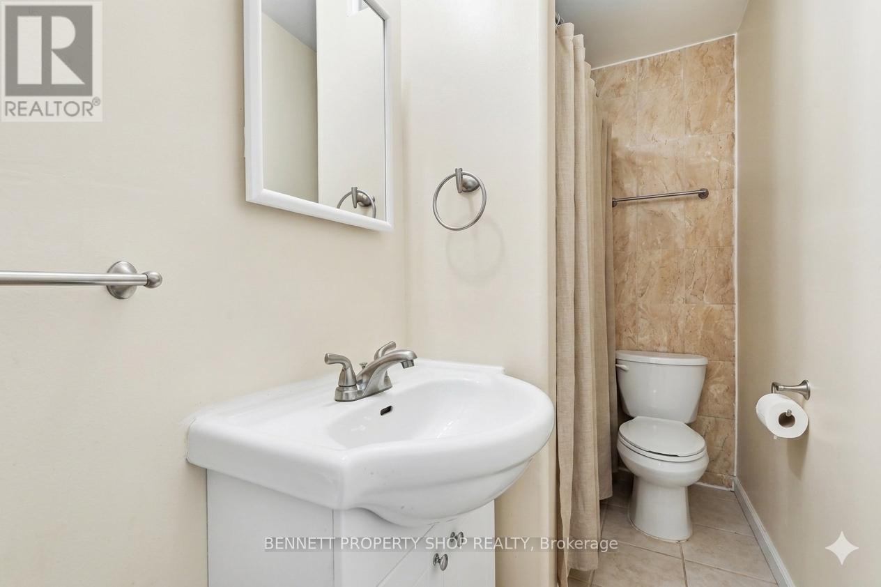 136 GLENORA STREET - 9