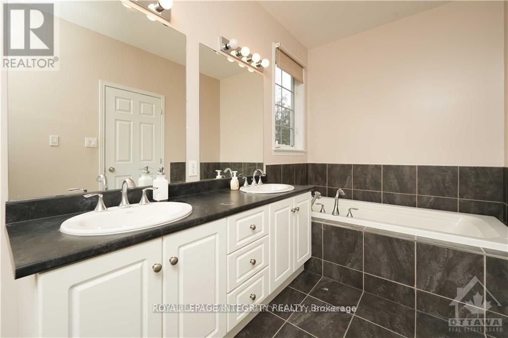 6 Bed, 4 Bath House for Rent in Ottawa – 404 KILMARNOCK WAY, Ottawa – MLS# X13131478 - Image 21
