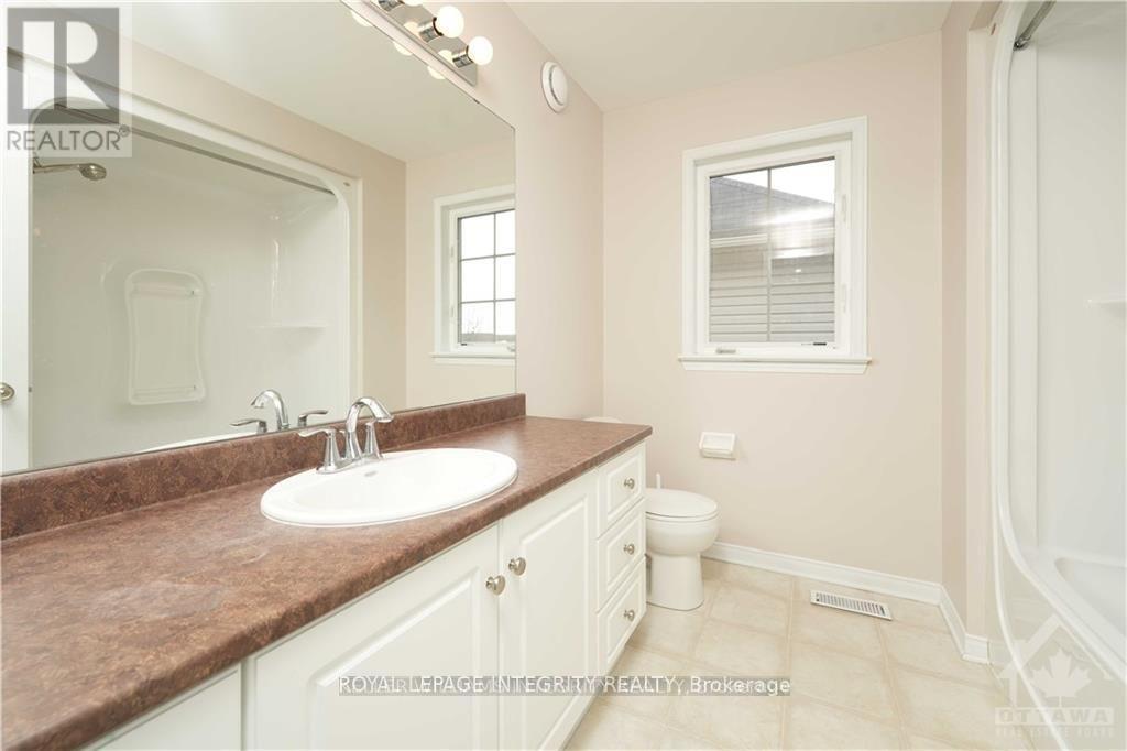 6 Bed, 4 Bath House for Rent in Ottawa – 404 KILMARNOCK WAY, Ottawa – MLS# X13131478 - Image 23