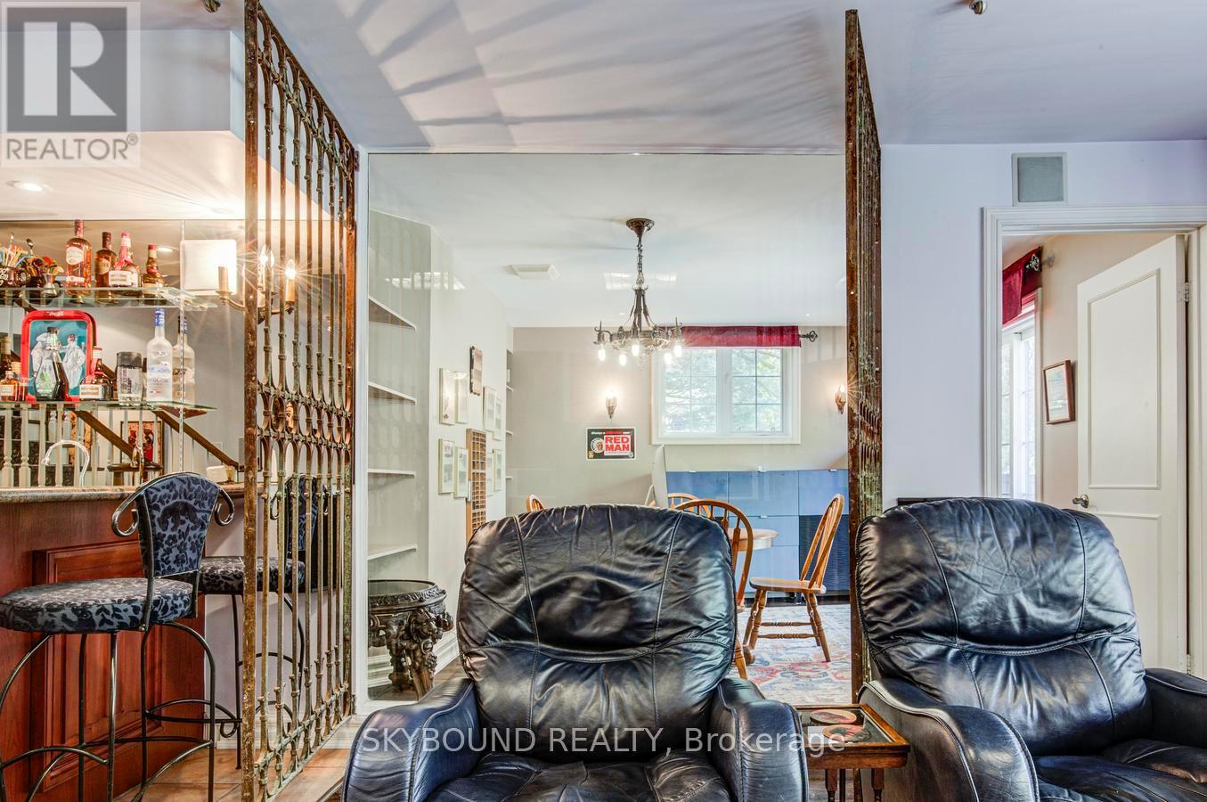 58 KIRK DRIVE - 26