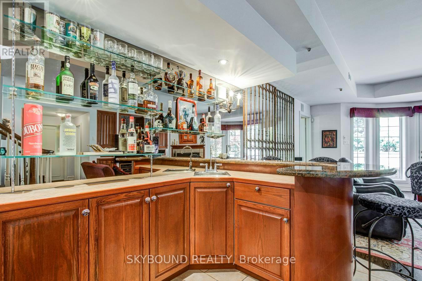 58 KIRK DRIVE - 27