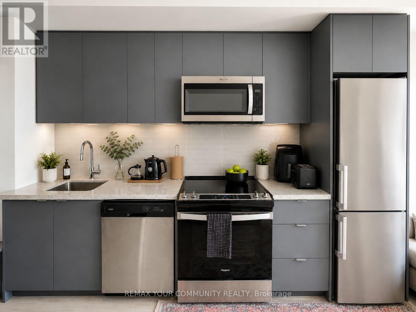 #202W 3 ROSEWATER STREET - 6
