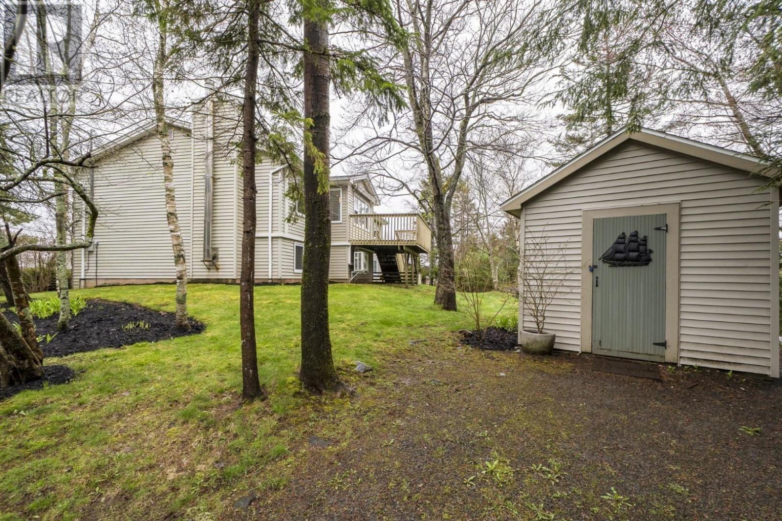 Property 36 of 41 of 52 Madison Drive