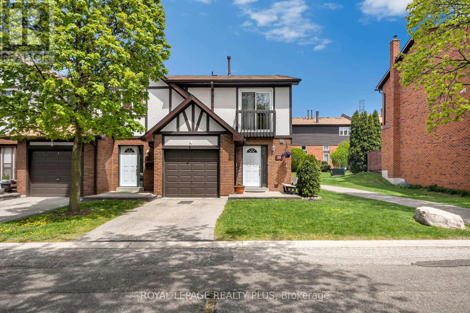 #39 1755 RATHBURN ROAD E - 2
