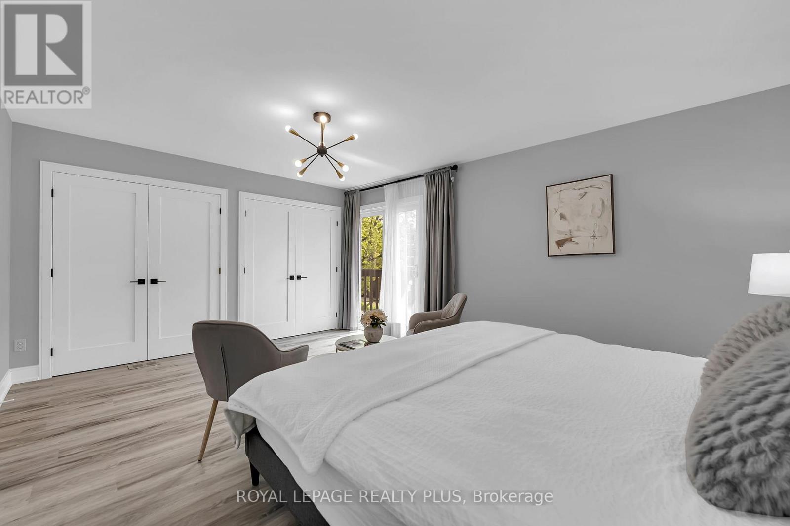 #39 1755 RATHBURN ROAD E - 21