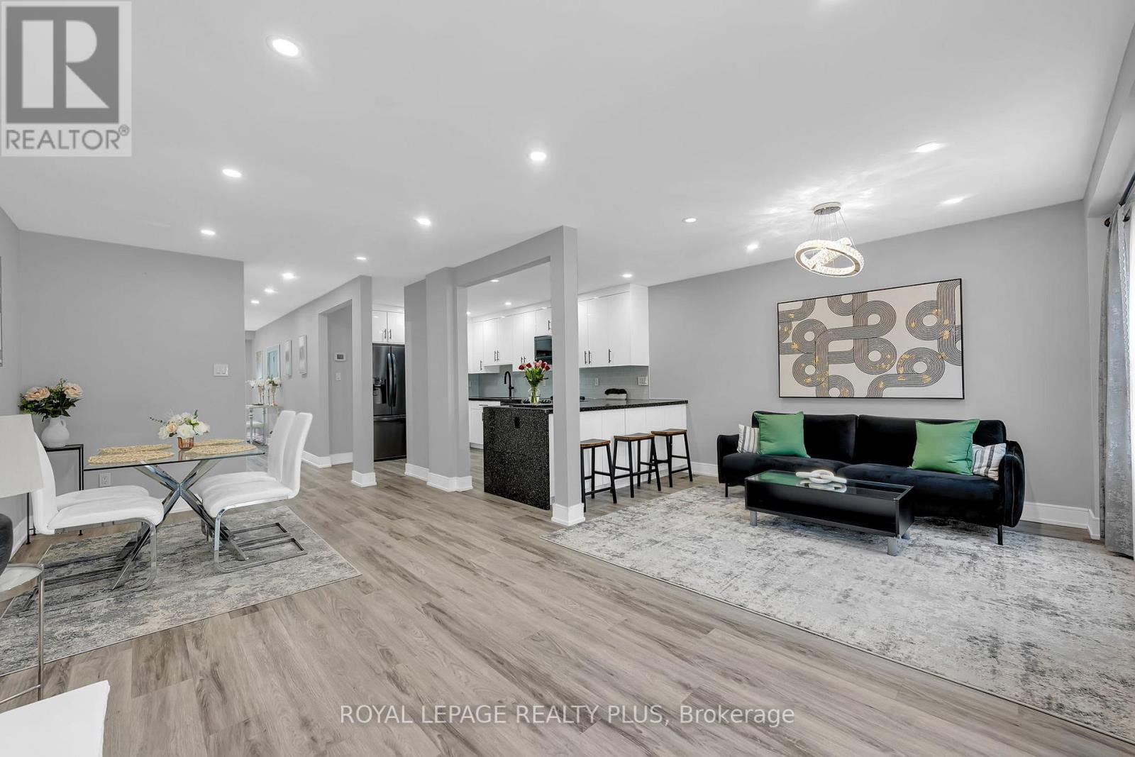 #39 1755 RATHBURN ROAD E - 8