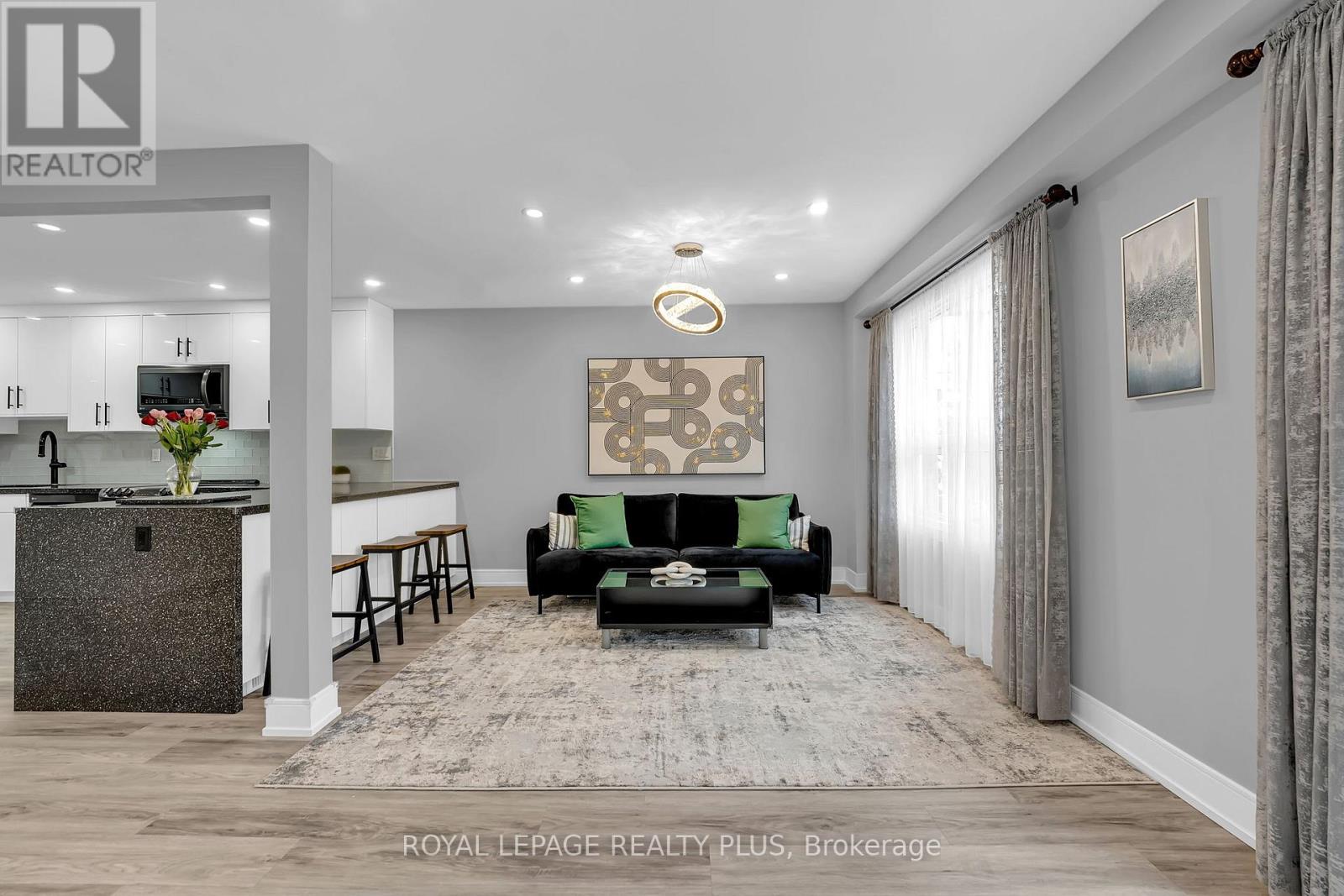 #39 1755 RATHBURN ROAD E - 9