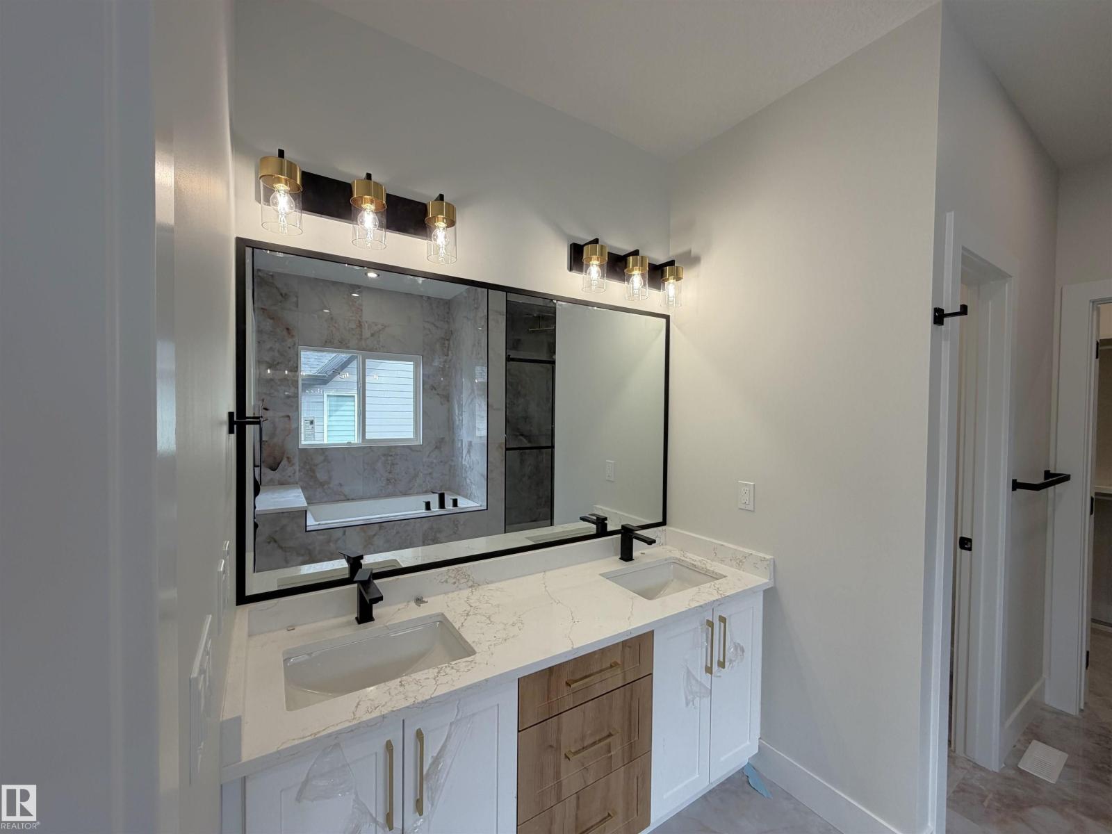 202 EDGEWATER CI — photo 43
